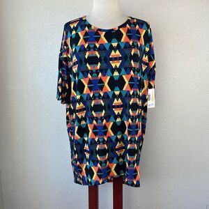 NWT LulaRoe Irma Top Size S